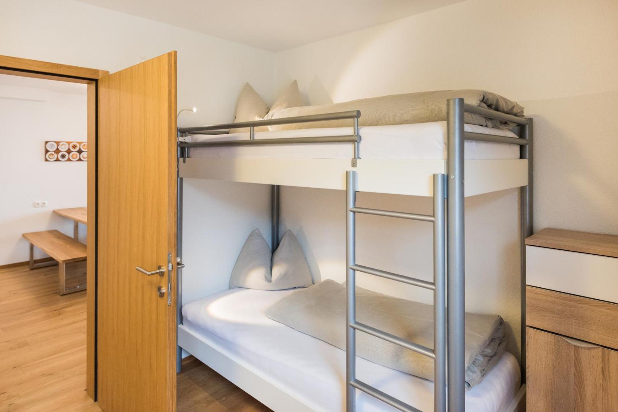 Damuels Appartements ภายนอก รูปภาพ