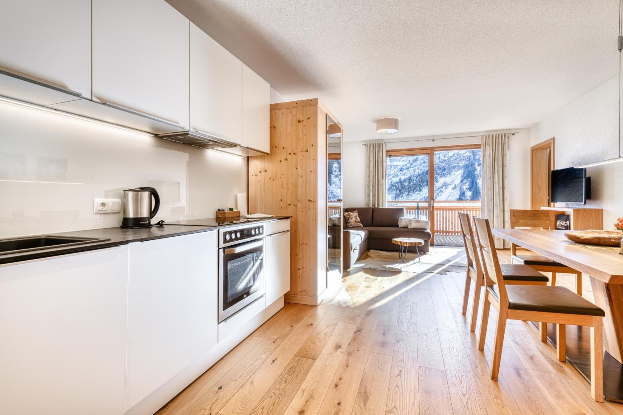 Damuels Appartements ภายนอก รูปภาพ
