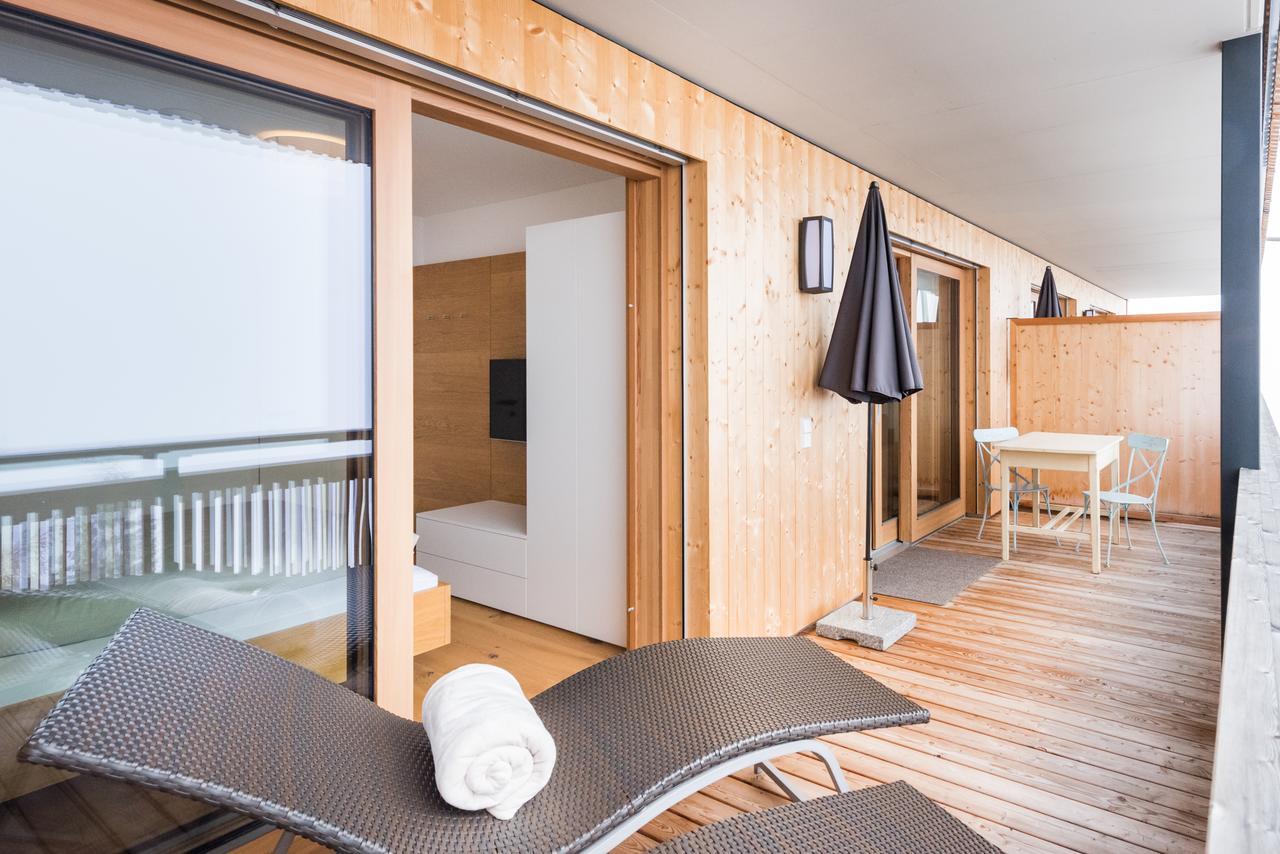 Damuels Appartements ภายนอก รูปภาพ