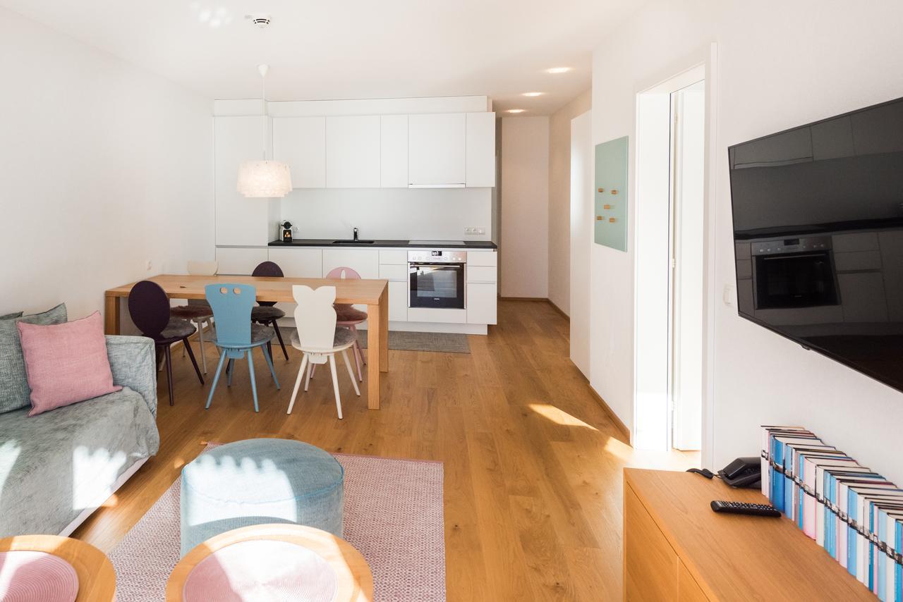 Damuels Appartements ภายนอก รูปภาพ