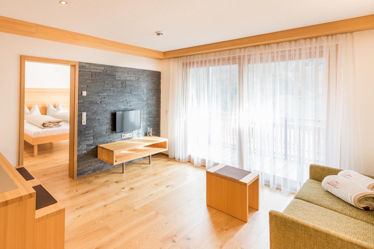 Damuels Appartements ภายนอก รูปภาพ