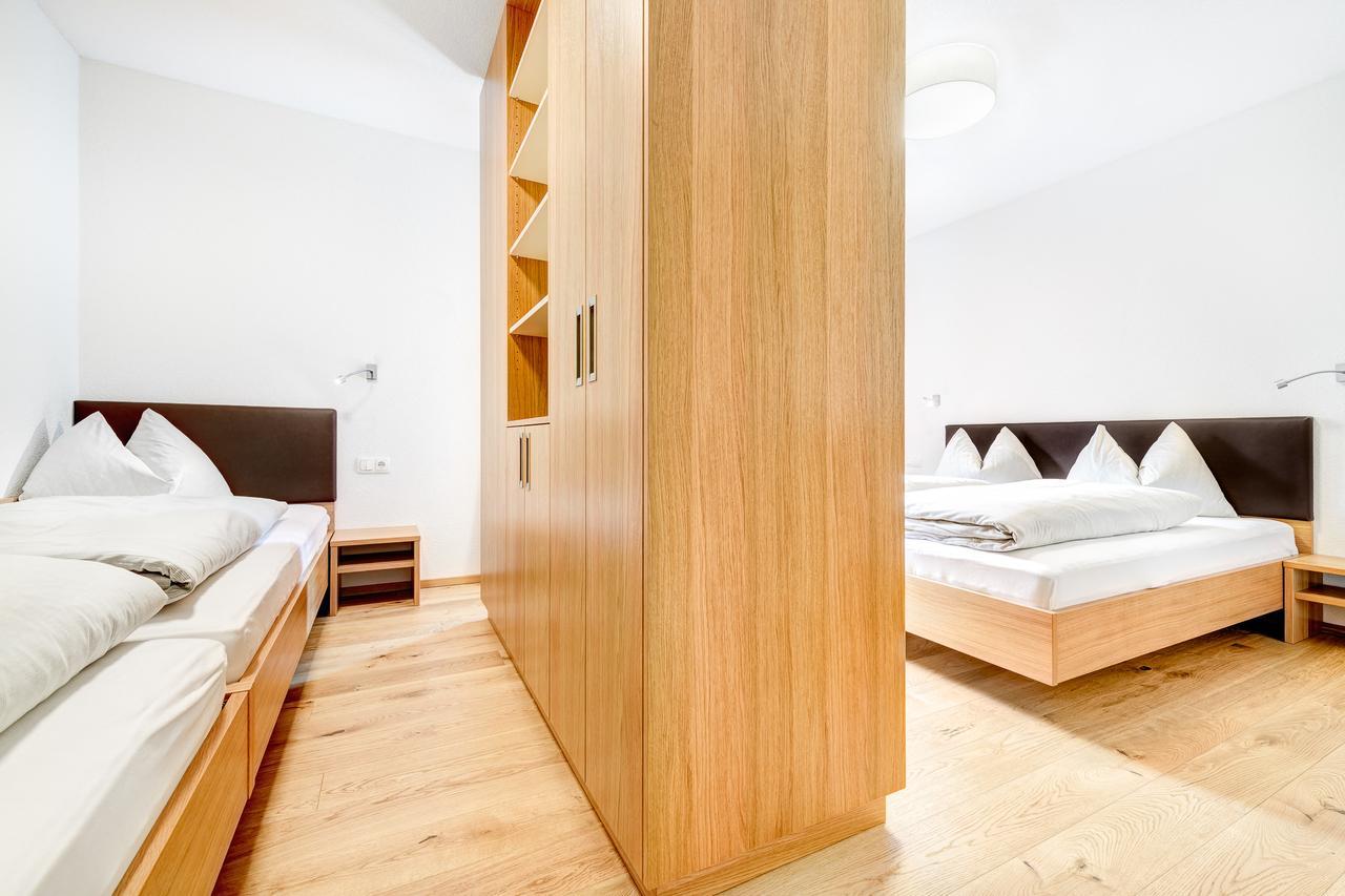 Damuels Appartements ภายนอก รูปภาพ