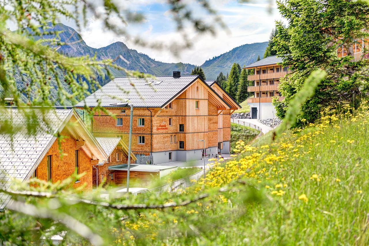 Damuels Appartements ภายนอก รูปภาพ